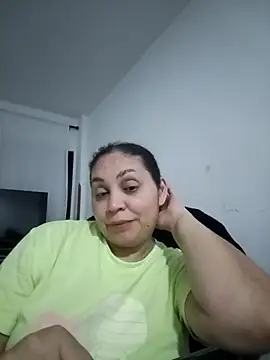 MirandaSoto online show from 09.11.25