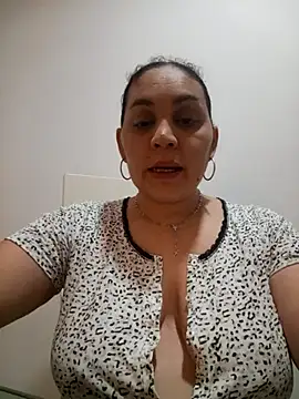 MirandaSoto online show from 12.03.25