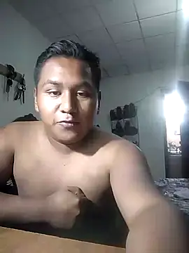 Snapshot of R1ch_Daddy chatting on 12.16.24 R1ch Daddy online show from 12.16.24