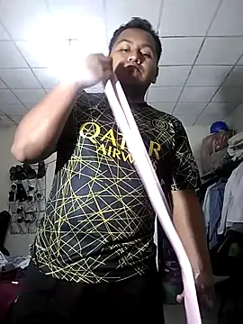 Snapshot of R1ch_Daddy chatting on 03.10.25 R1ch Daddy online show from 03.10.25