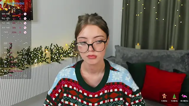 Snapshot of ellyford chatting on 12.11.24 ellyford online show from 12.11.24