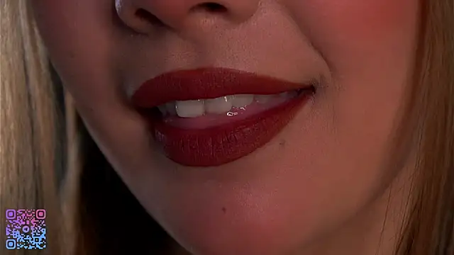 Snapshot of VeronaAppleberry chatting on 02.23.25 VeronaAppleberry online show from 02.23.25