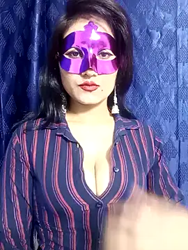 Snapshot of Stripy_Doll chatting on 12.03.24 Stripy Doll online show from 12.03.24