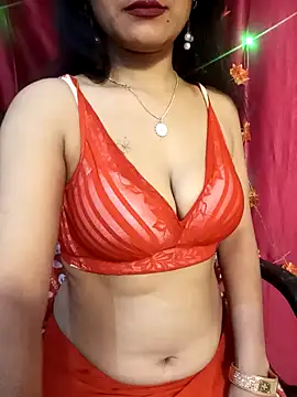 Snapshot of Stripy_Doll chatting on 02.22.25 Stripy Doll online show from 02.22.25