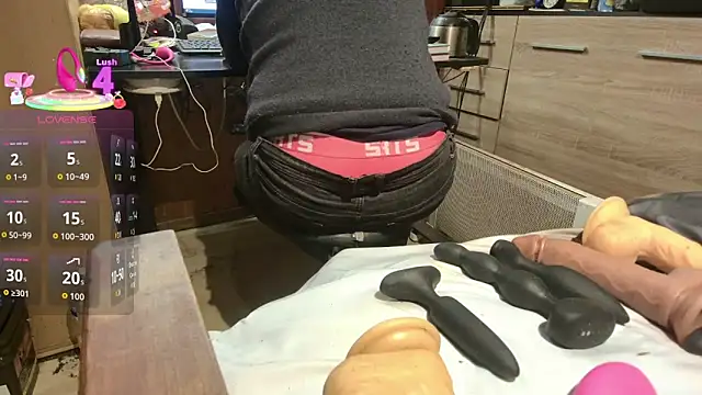 Snapshot of misteryman1956 chatting on 03.02.26 misteryman1956 online show from 03.02.26