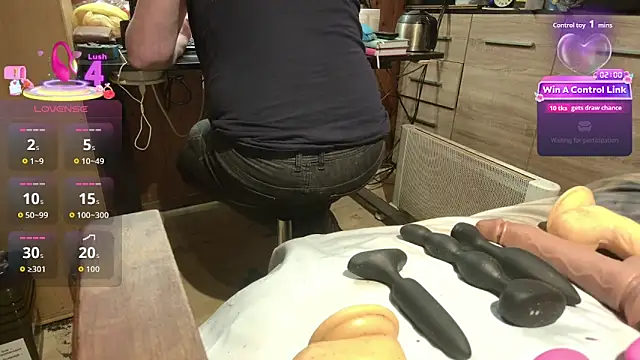 Snapshot of misteryman1956 chatting on 03.02.26 misteryman1956 online show from 03.02.26