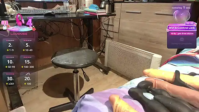 Snapshot of misteryman1956 chatting on 03.07.26 misteryman1956 online show from 03.07.26