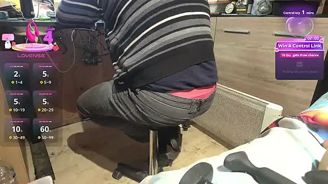 Snapshot of misteryman1956 chatting on 03.30.26 misteryman1956 online show from 03.30.26