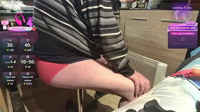 Snapshot of misteryman1956 chatting on 03.31.26 misteryman1956 online show from 03.31.26