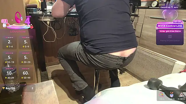 Snapshot of misteryman1956 chatting on 04.08.26 misteryman1956 online show from 04.08.26