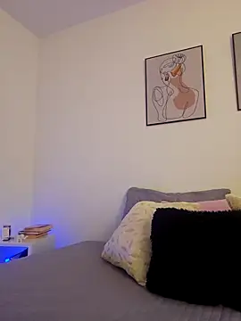 VictoriaEvaans  online show from 09.27.25