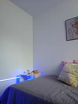 VictoriaEvaans  online show from 09.29.25