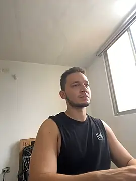 Snapshot of LabronsAd chatting on 12.27.24 LabronsAd online show from 12.27.24