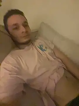 Snapshot of LabronsAd chatting on 12.29.24 LabronsAd online show from 12.29.24