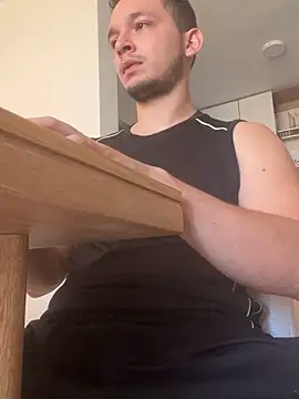 Snapshot of LabronsAd chatting on 01.14.25 LabronsAd online show from 01.14.25