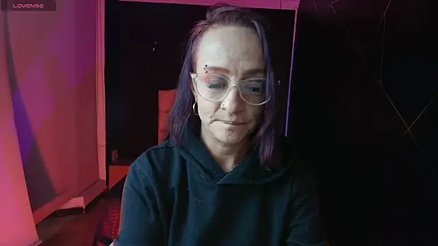 Snapshot of NatashaMason_ chatting on 03.05.25 NatashaMason online show from 03.05.25