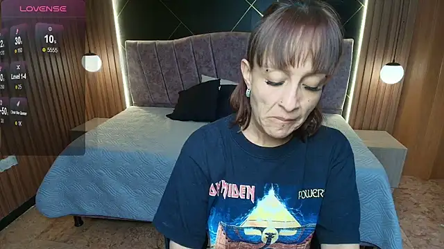 Snapshot of NatashaMason_ chatting on 06.20.26 NatashaMason online show from 06.20.26