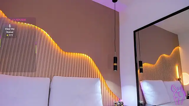 RenataJhonson  online show from 03.11.26