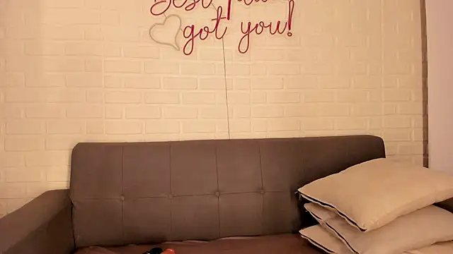 karina gomez 18 online show from 01.06.26