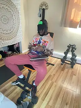 Luluof online show from 03.18.25