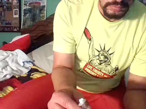 Snapshot of Curved4Pleasure chatting on 10.20.25 Curved4Pleasure online show from 10.20.25