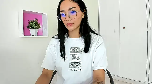 ASIAM BRUNET online show from 01.11.25