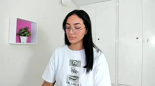 ASIAM BRUNET online show from 01.11.25