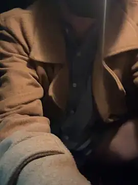 Hideen-real-face online show from 03.19.25