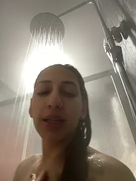 julialupato1606 online show from 03.04.26