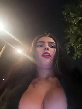 Maddy Rouse  online show from 12.24.24