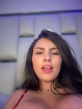 Maddy Rouse  online show from 01.18.25