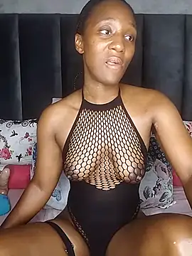 Snapshot of Lucy_Blacksilk chatting on 02.02.26 Lucy Blacksilk online show from 02.02.26
