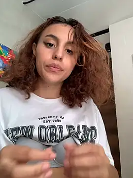 Katee Jones online show from 01.03.25