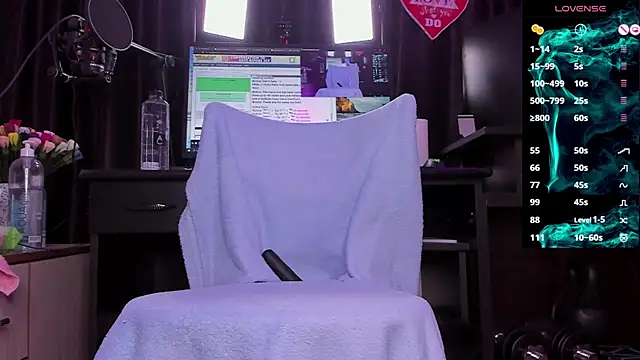 Raissa sky26 online show from 02.23.25