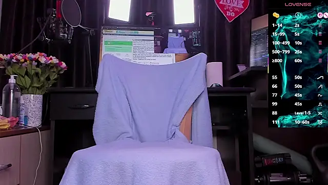 Raissa sky26 online show from 09.26.25