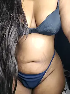 Snapshot of susmithasushi81 chatting on 03.26.26 susmithasushi81 online show from 03.26.26