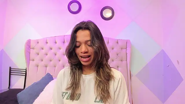 BritneyCollins online show from 02.13.26