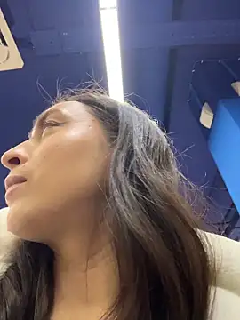 Snapshot of Holly_Play chatting on 02.08.26 Holly Play online show from 02.08.26