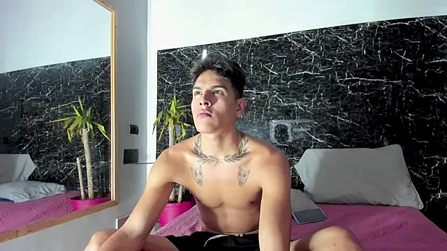 Couplehot  1 online show from 12.06.24