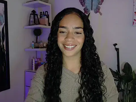 Snapshot of lali2gab chatting on 04.17.26 lali2gab online show from 04.17.26