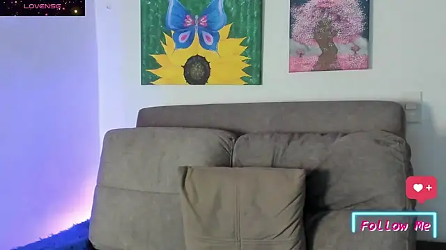 Snapshot of cory_okell chatting on 04.04.26 cory okell online show from 04.04.26