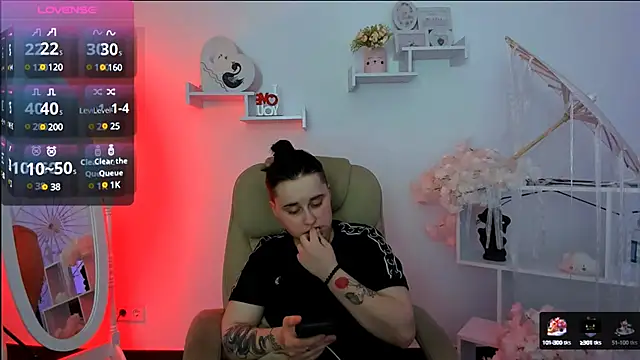 Dolly  Queen  online show from 03.04.25