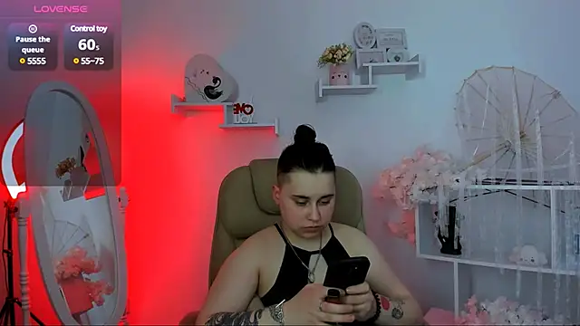 Dolly  Queen  online show from 03.12.25