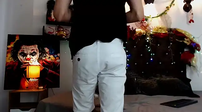 flowers18 online show from 12.31.24