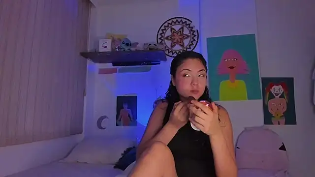 Snapshot of azumi_cutiepie_ chatting on 03.22.25 azumi cutiepie online show from 03.22.25