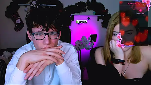 Snapshot of daisy_candy chatting on 01.10.25 daisy candy online show from 01.10.25