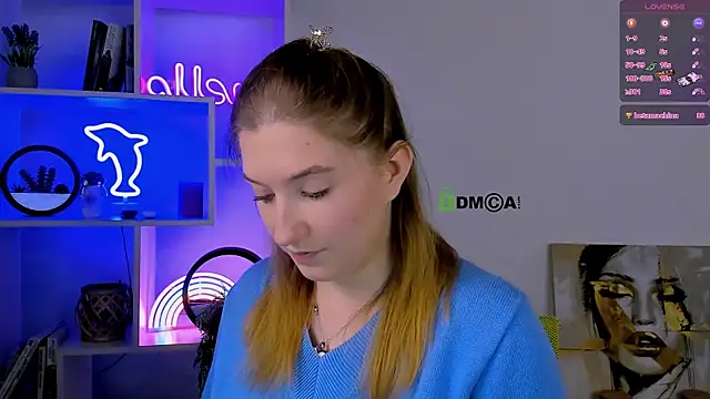 Snapshot of daisy_candy chatting on 12.14.25 daisy candy online show from 12.14.25