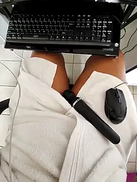 Snapshot of Drippincaty chatting on 01.09.25 Drippincaty online show from 01.09.25