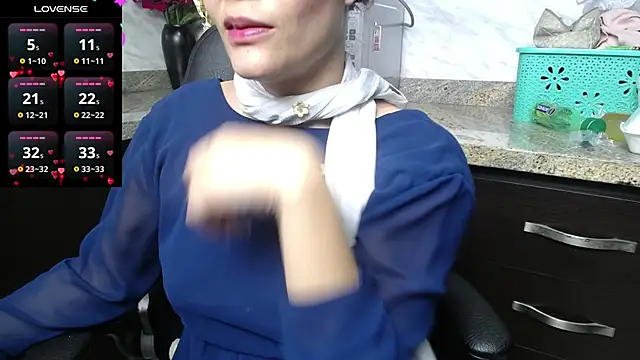 Snapshot of shantala_krisha chatting on 02.15.25 shantala krisha online show from 02.15.25