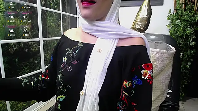 Snapshot of shantala_krisha chatting on 02.24.25 shantala krisha online show from 02.24.25